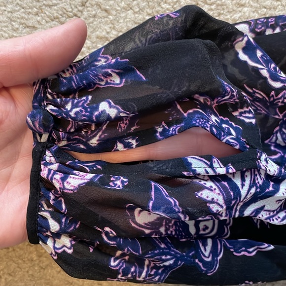 Veronica Beard silk and lace blouse - Picture 12 of 12